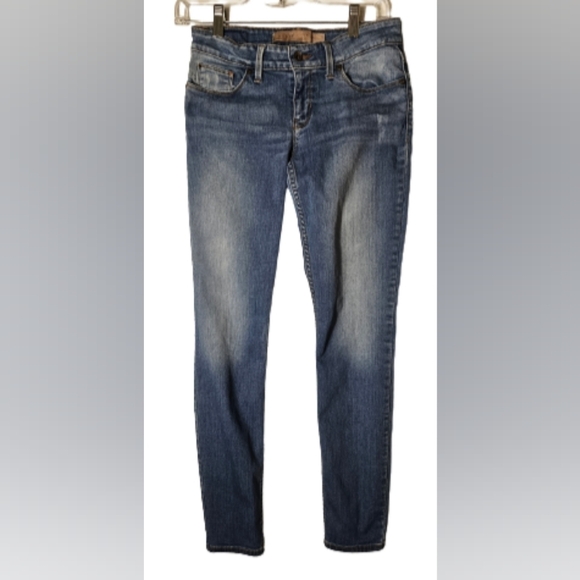 Guess Dark Wash Slim or Skinny Jeans Women's Size 27 - Picture 1 of 9